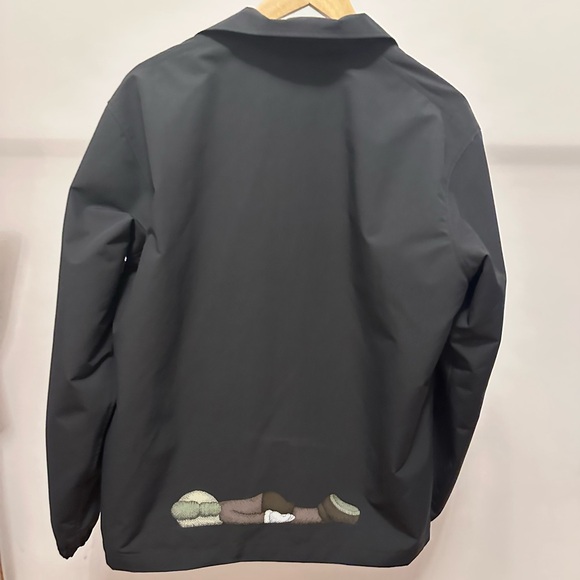 Uniqlo x Andy Warhol Kaws Coach Jacket Size Small - Picture 4 of 5